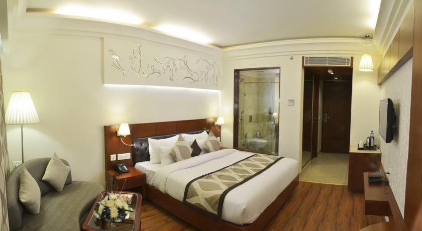 Hotel Regent Grand Нью-Дели Экстерьер фото