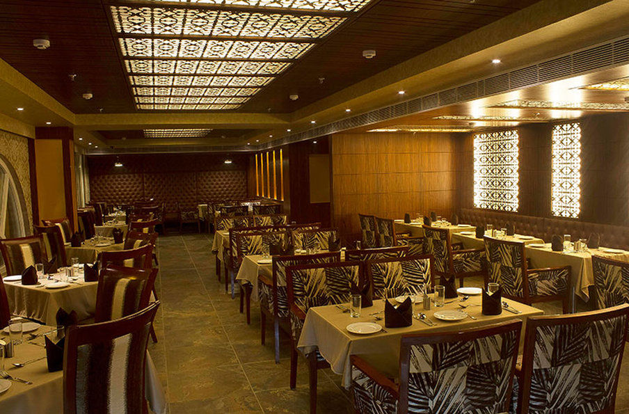 Hotel Regent Grand Нью-Дели Экстерьер фото